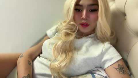 Clara online show from March 4, 3:16 pm