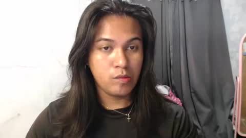 Ellez online show from November 19, 6:52 pm