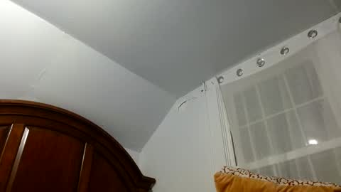 Rue online show from December 18, 10:40 am