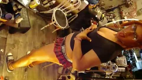 bouncybooty181369 online show from March 30, 4:02 am