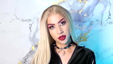 briana_white online show from April 17, 10:11 pm