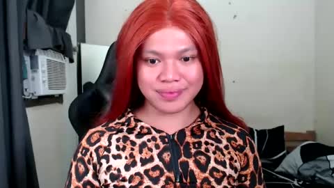 ELLAH online show from December 15, 8:30 am