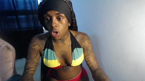 butterfly_rouse online show from January 13, 9:56 pm