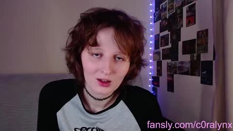 Snapshot of c0ralynx chatting on March 7, 8:36 pm C0ralynx online show from March 7, 8:36 pm
