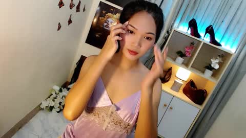 Snapshot of caitlin_x chatting on September 23, 11:48 am caitlin online show from September 23, 11:48 am