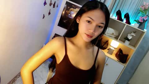 caitlin online show from November 19, 11:21 am