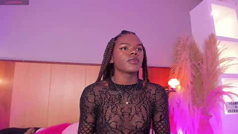 camiestrada online show from January 17, 1:47 am