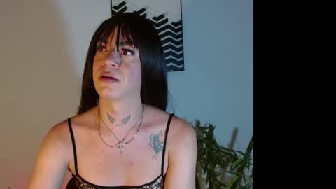 camilaparrisx online show from April 8, 2:13 am