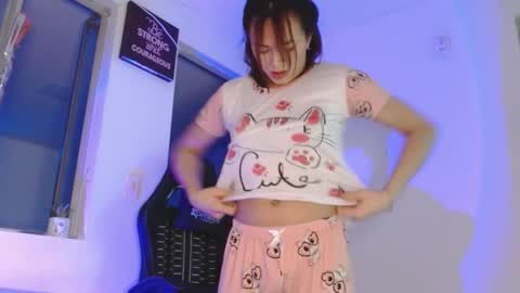 candy_giuliana21 online show from March 27, 8:26 am