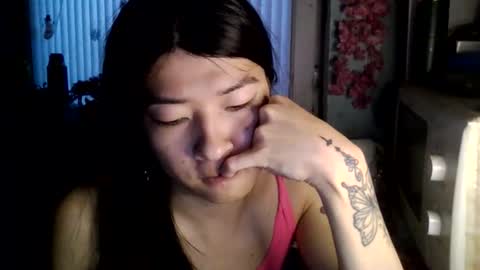 CarlyJoy online show from May 11, 2:45 pm