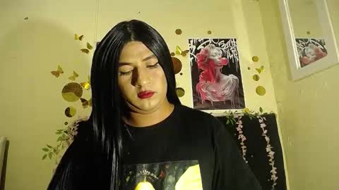 Snapshot of cayetana_ruiz chatting on October 15, 4:01 am cayetana_ruiz online show from October 15, 4:01 am
