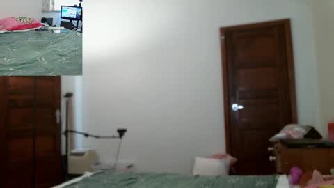 Adalyn online show from February 24, 1:57 am