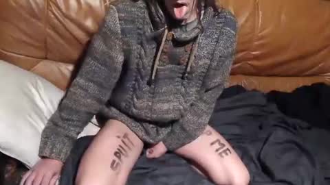 cdsylvanaborger online show from December 22, 11:00 am