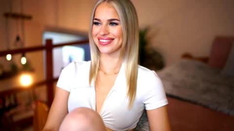 Sunflower  online show from April 15, 3:06 pm