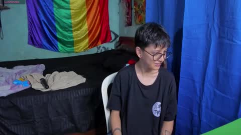 Charlie online show from December 13, 10:48 pm