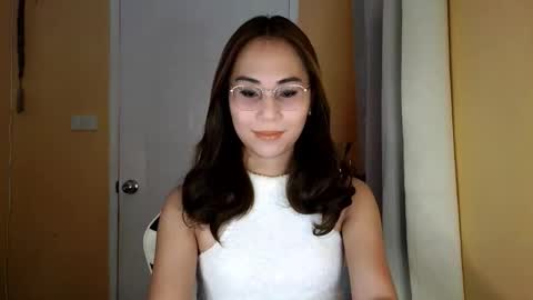 chelly4u69 online show from March 2, 10:55 am