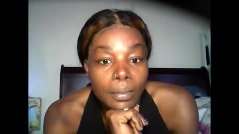 chocolatedrop_ online show from October 8, 1:23 pm