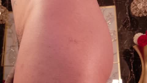 Chris online show from February 8, 5:13 am