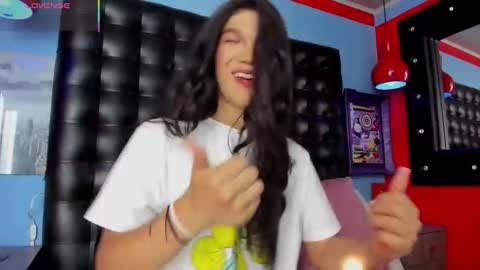 Snapshot of cloerodriguez chatting on October 20, 9:07 pm ---Cloe--- online show from October 20, 9:07 pm