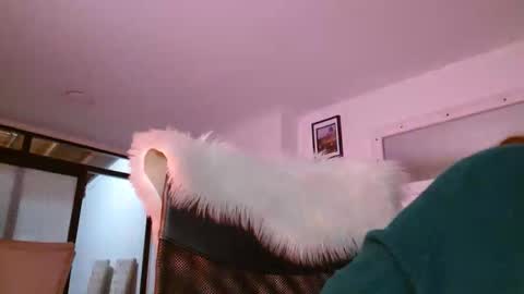 conny online show from April 8, 8:37 am