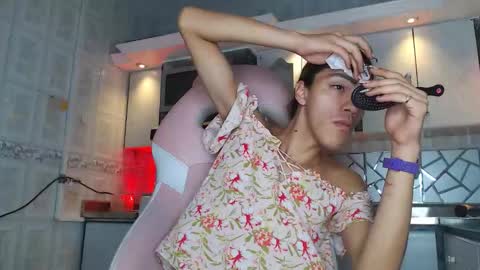 Cristina Onazis online show from March 26, 8:01 pm