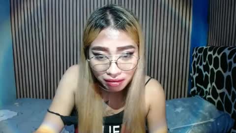 Snapshot of cummloverxx chatting on February 27, 8:42 pm cummloverxx online show from February 27, 8:42 pm