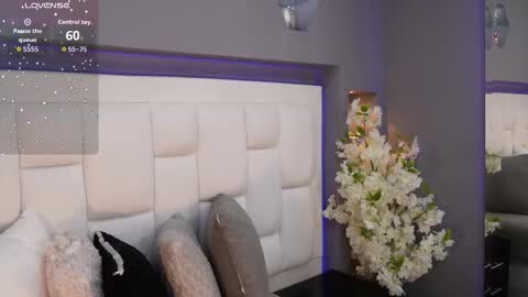 CuteArii online show from March 19, 8:20 pm