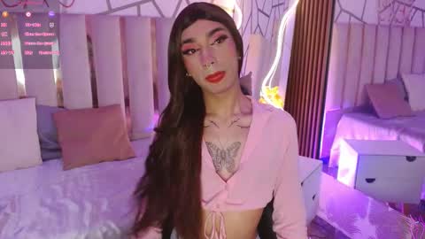 Cyrus online show from February 23, 12:19 pm