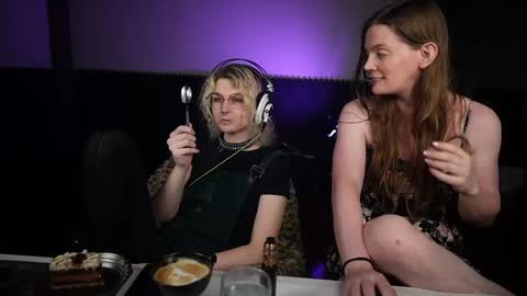 Danger Bones online show from September 27, 2:42 am