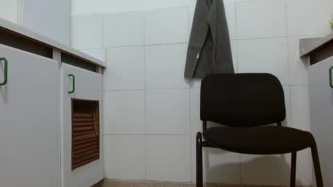 Dania online show from November 21, 4:08 pm