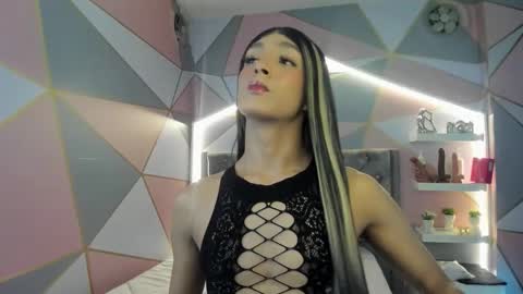    online show from January 8, 2:04 am