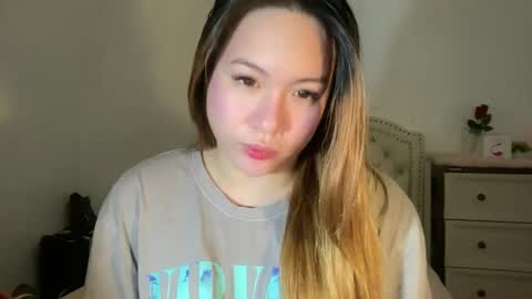 iyalicious online show from February 24, 9:31 pm