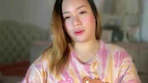 iyalicious online show from March 4, 3:33 am