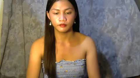 deliciouscum_rhianna online show from April 13, 5:44 am