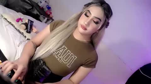 Chesca online show from November 1, 11:40 am