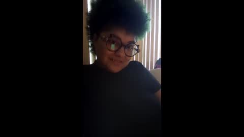 dizzinsweatyy online show from February 10, 5:20 pm