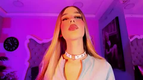 dolarcity760752 online show from November 25, 6:59 am