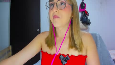 ANDREA online show from May 7, 2:40 am