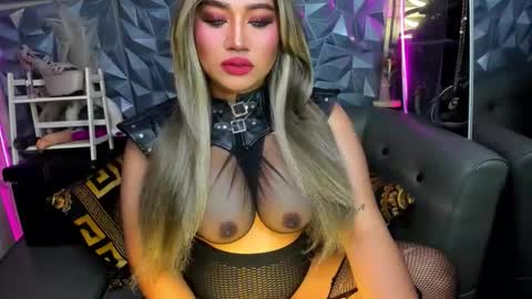 dominant10inchcock online show from March 30, 4:57 am