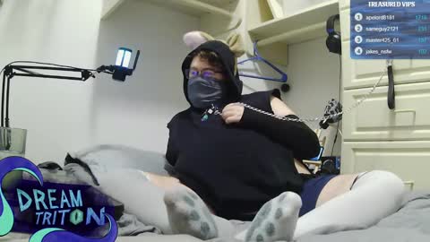 DreamTriton online show from February 19, 4:22 pm