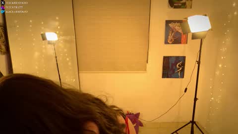 ELECKTRA online show from November 7, 12:33 am