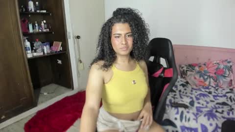 elizabeth_777 online show from February 6, 8:50 am