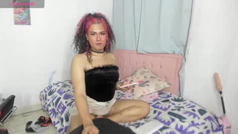 elizabeth_777 online show from February 27, 3:36 am
