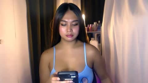 ellie online show from June 20, 8:23 pm