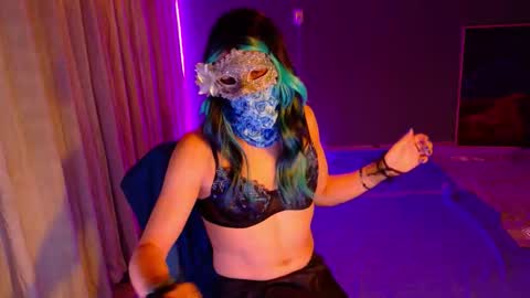 ElowenStarshade online show from September 17, 8:47 pm