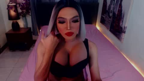 Emerald online show from April 7, 1:17 am