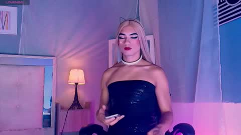 emily_castillo1_ online show from February 12, 6:08 am