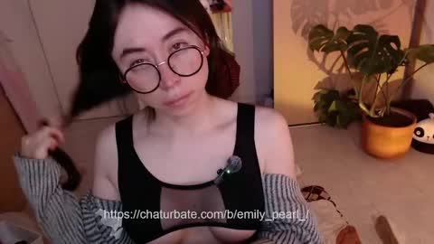 emily_pearl_ online show from February 23, 10:31 pm