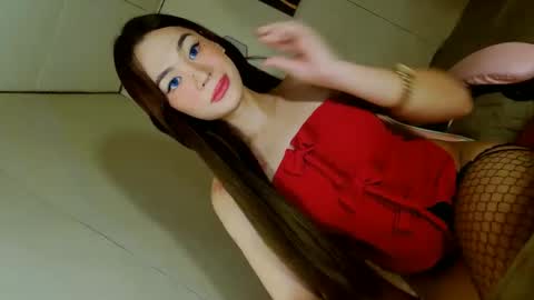 ariane online show from November 1, 9:39 am