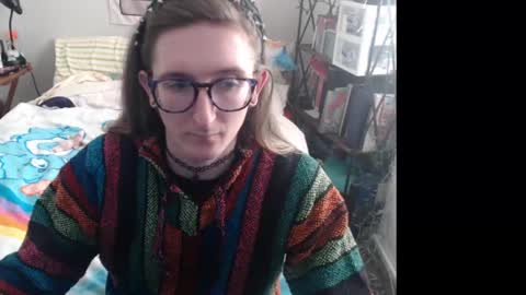 Emily online show from December 4, 10:46 pm